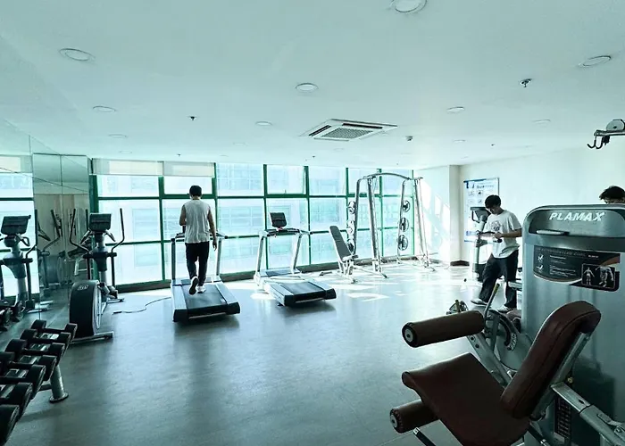 Apartamento Symphony Tower Quezon 44sqm - Full Glass View *